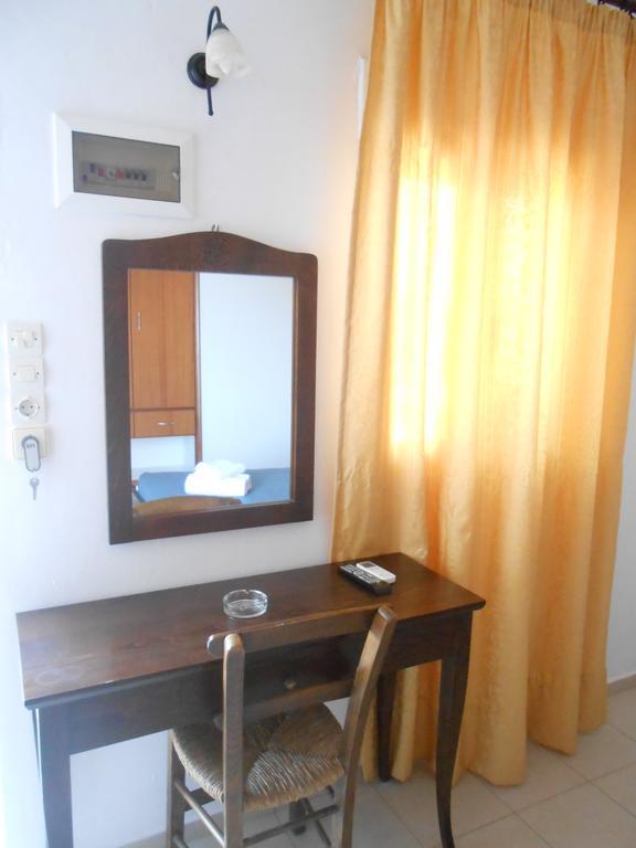Frosso'S Apartments Kokkini Hani Exterior photo