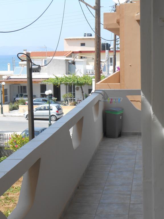 Frosso'S Apartments Kokkini Hani Exterior photo